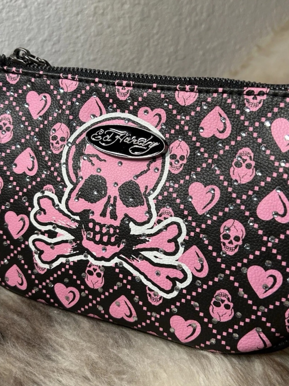 Ed Hardy Black & Pink Skull Crossbones Shoulder Bag NWT - Picture 5 of 11